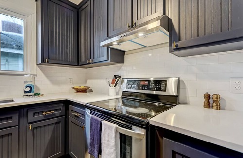 Riverside Apartment | Stylish Riverside Retreat | Hospitals Nearby