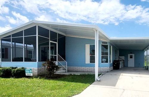 Parrish House | Summer Breeze 55+ Community. Nicely Renovated Home 2bed/2bath Parrish