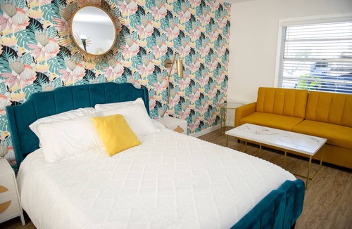 Indian Shores Hotel | Sunburst inn The Classic - Room 2