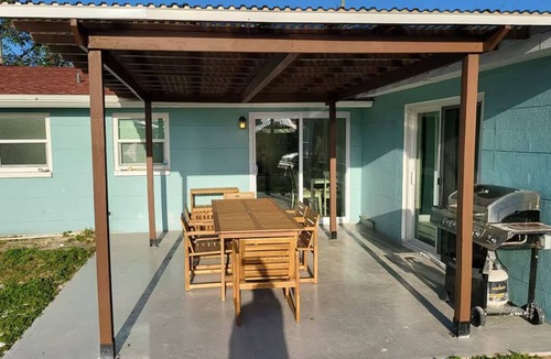 Sea Ranch On The Gulf House | Sunny Blue Retreat - Waterfront with dock & direct access to the Gulf