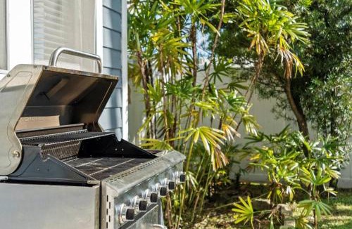 Pinecrest West Park House | Sunny Days