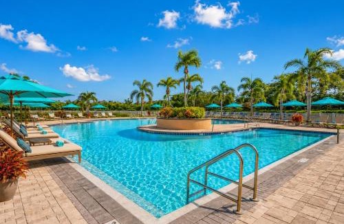 Sabal Harbour House | Sunny Getaway Near Anna Maria, IMG & LWR, Benderson Park