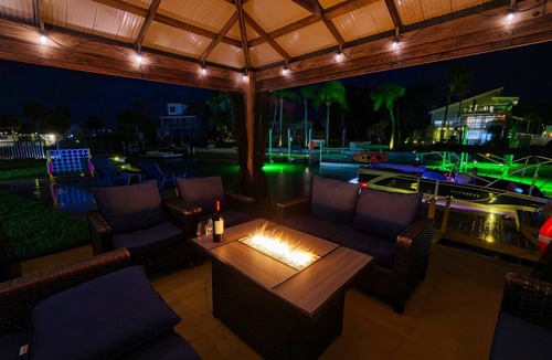 Spring Hill House | Sunshine Escape | Luxe Canal Home + Gulf Access
