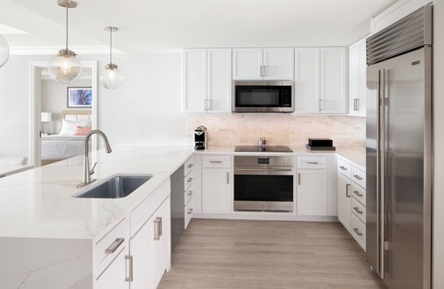 Charlotte Harbor Hotel | Sunsuites Villas At Sunseeker Resort, Curio By Hilton