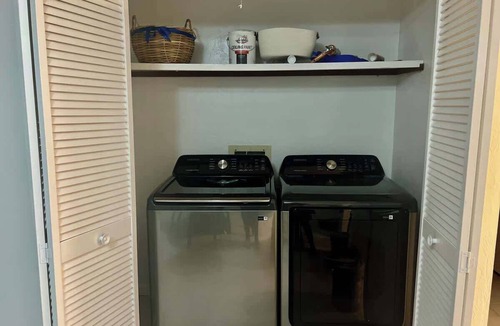 Gainesville House | Swamp Terrace- CLOSE to the University of Florida