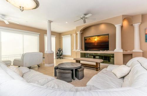 Carlouel House | Sweet Escape - Monthly Beach Rental