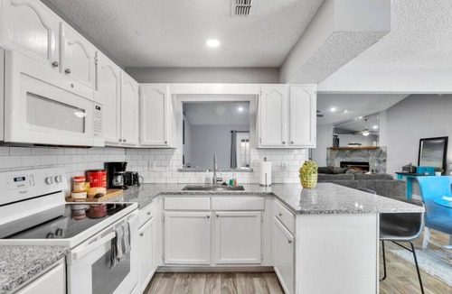 Southside House | Sweetwater · Sweetwater home in Heart of Mandarin