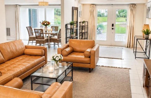 Clermont House | SWISS 42 - Golf Course
