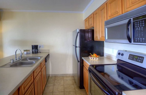 Rocky Point Hotel | Tampa Bay 1BR Suite w/Pool & Beach Access