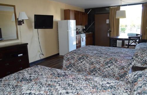 Tarpon Springs Hotel | Tarpon Shores Inn