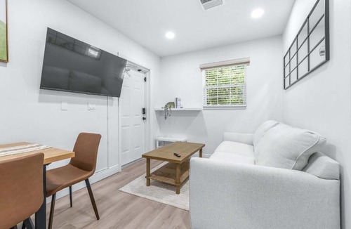 Terrace Park House | Terrace Park Cozy Retreat