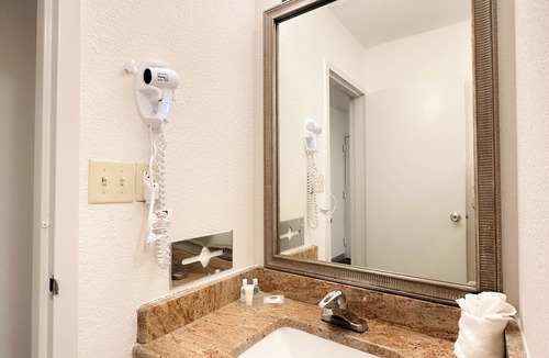 Florida Central Atlantic Coast Hotel | The Adventure Hotel by the parks
