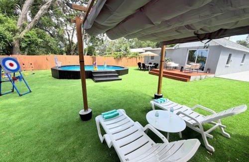 Old Seminole Heights House | The Beautiful Boutique 3Bed Pool Oasis