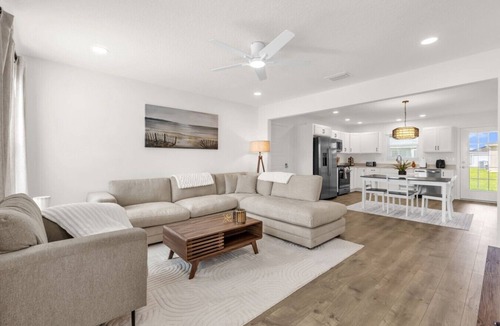 Candler House | The Blue Door Cottage at The Villages