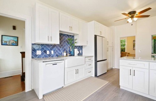 Downtown Historic District House | The Charlotte House - Downtown + pool and hot tub!