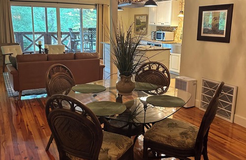Branford Cottage | The Cottage at the Oasis near the Santa Fe River
