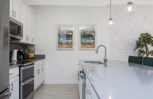 Kissimmee House | The Dream Home — Amazing 4BR | Pool, Hot tub and Resort