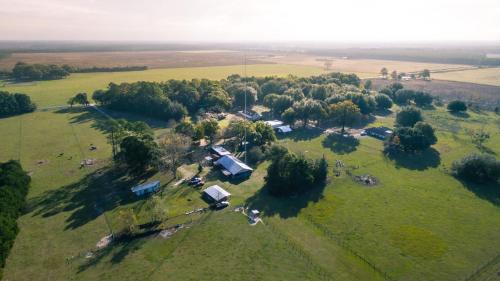 Branford House | The Earl Cabin at The Smoakhouse Ranch