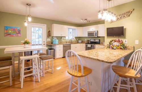 Tranquil Harbour House | The Feighery Tail: Early Bird Special!