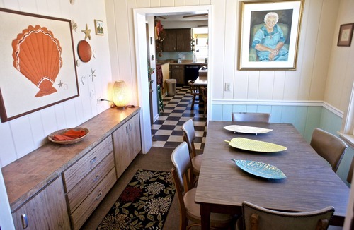 St. Augustine Beach House | The Historical Shrimper's, Large Family, Oceanside Beach House w/Lawn