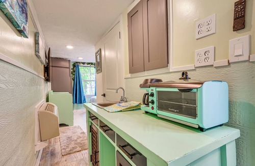 Keystone Heights Apartment | The Humming Bird Suite - Affordable Lakefront Fun