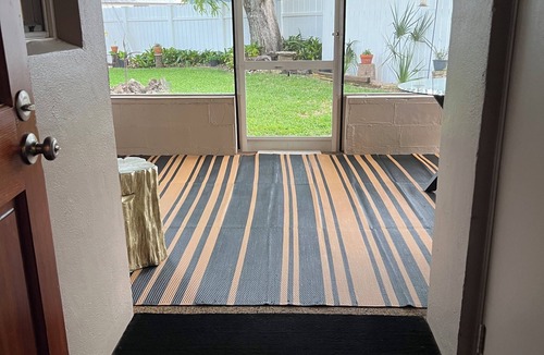 Titusville House | The Launch Pad-Watch rockets from the yard! Specials 4 snowbirds & professionals