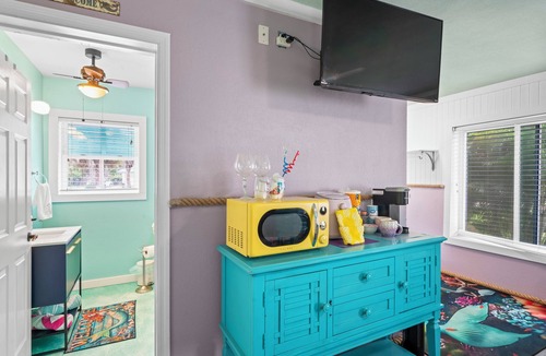 New Port Richey Estates House | The Mermaid Studio