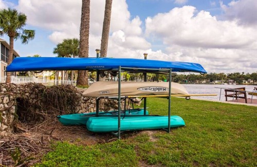 New Port Richey Estates House | The Mermaid Studio
