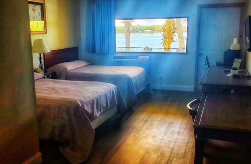Springs at Kings Bay Hotel | The Port Hotel & Marina