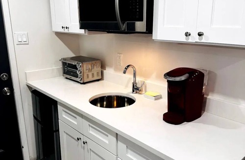 Ybor City Apartment | The Roost in Tampa, Florida