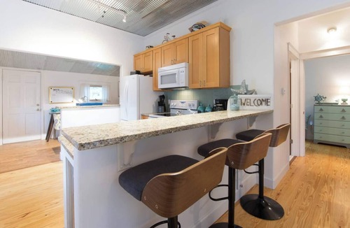 Sanford House | The Shed - Historic Downtown Sanford Premier Vacation Rental