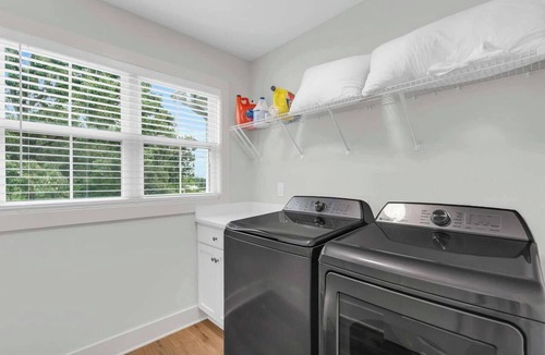 Spartanburg Villa | The Spartan Retreat | Luxe 3BR | Sleeps 10