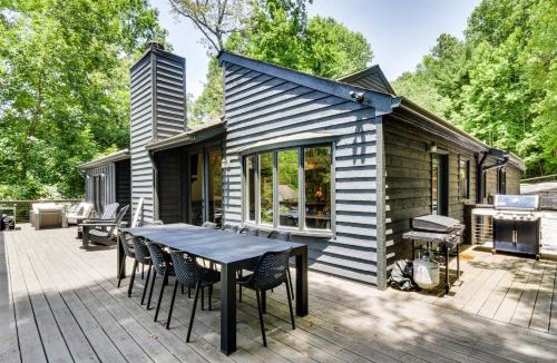 Wiley House | The Ultimate Luxury Retreat on Lake Burton!