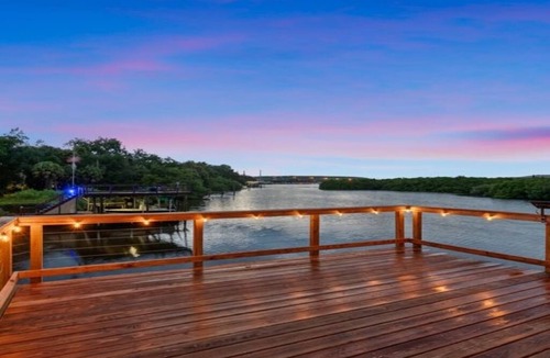 Concerned Citizens of Gibsonton Area House | The Ultimate Waterfront View