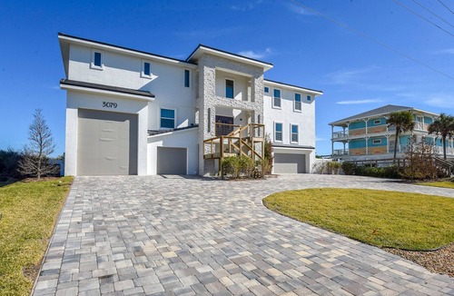 Painters Hill Apartment | The White House Flagler Beach Ocean Views- Unit 12