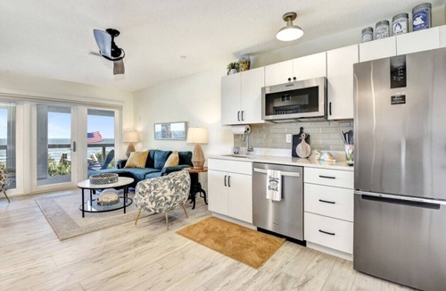 Painters Walk Apartment | The White House on Flagler Beach - Unit 22