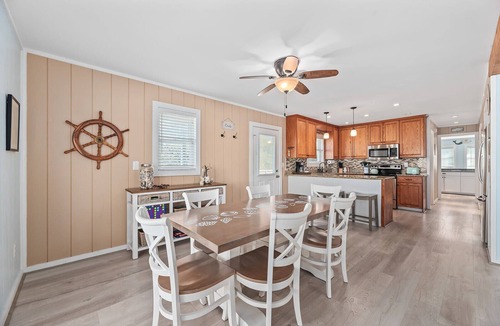 Kill Devil Hills Cottage | The Wright Therapy, get your beach medicine here! NEW LISTING w/Hot Tub!