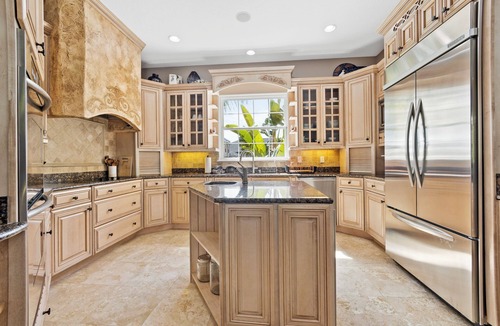 Tierra Verde House | This 3698 square feet Single Family home has 4 bedrooms and 4 bathrooms