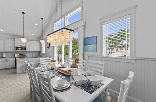Holmes Beach House | Tiki By The Sea by Duncan Real Estate