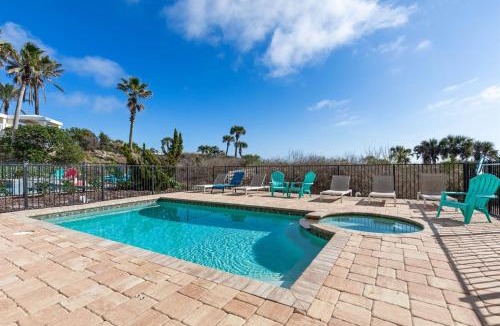 Palm Coast House | Tiki Tides Oceanfront Beach House 7BR, Elevator, Private Pool & Boardwalk PCBV