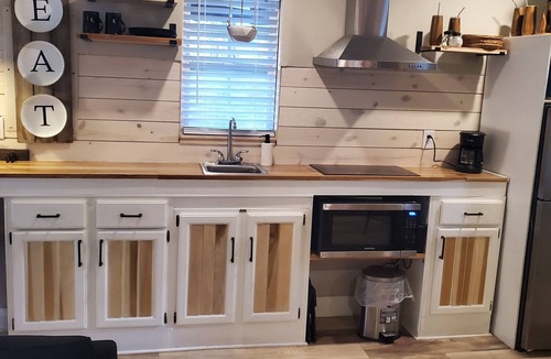 Comfort Apartment | Tiny house studioin campsite, accommodates 4 people total!