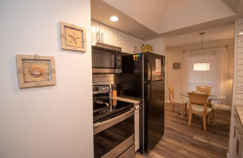 St. Pete Beach Condo | Tons of Amenities-Beach-Renovated Kitchen