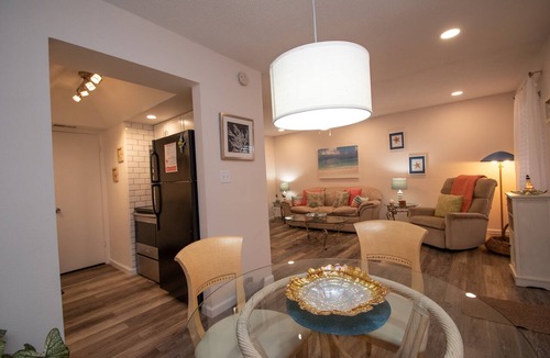 St. Pete Beach Condo | Tons of Amenities-Beach-Renovated Kitchen