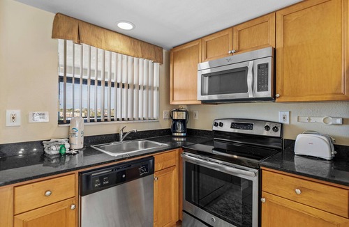 Belle Vista Condo | Top Floor Views of St Pete Beach | 2 Bedrooms