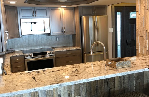 Myrtle Beach Condo | TOTALLY RENOVATED UNIT WITH A MODERN COASTAL DESIGN.