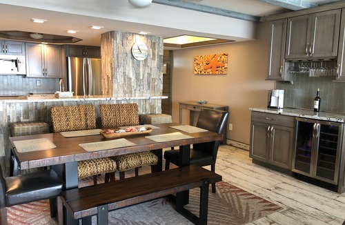 Myrtle Beach Condo | TOTALLY RENOVATED UNIT WITH A MODERN COASTAL DESIGN.