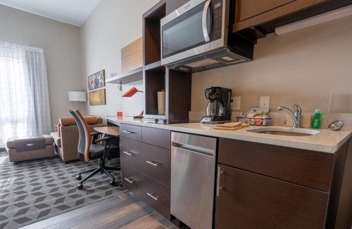 Clinton Hotel | TownePlace Suites by Marriott Clinton