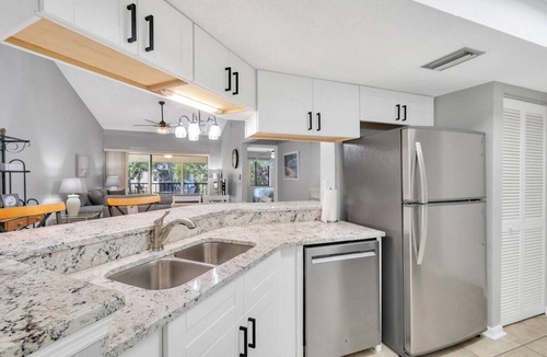 South Bradenton Condo | Tranquil Luxury Condo near Anna Maria Island Beach, 2 heated pools, hot tubs,IMG