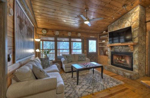 Hidden Lake House | Traveller