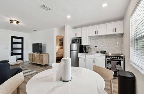 Treasure Island Apartment | Treasure Island Escape
